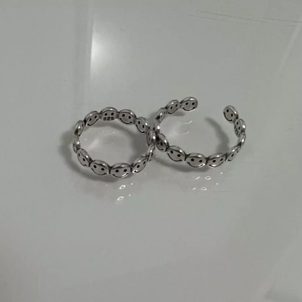 NEW 925 STERLING SILVER SMILE FACE ADJUSTABLE RING, CUTE RING, SHINY RING. - Picture 5 of 6